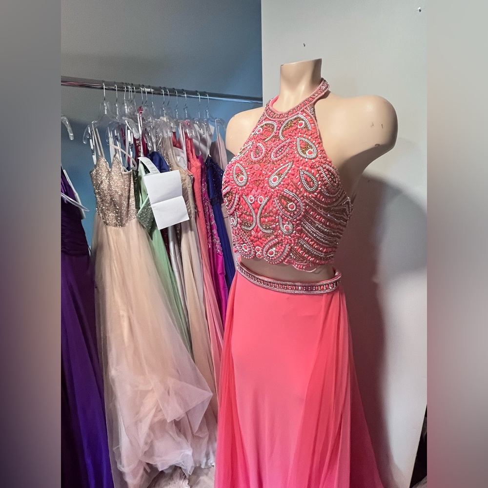 Coral- 2 Piece by Sherri Hill. Size 4.